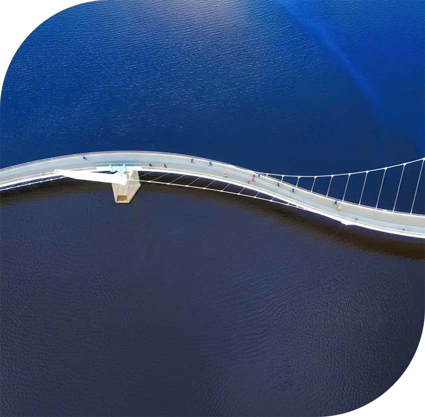 triathlete runners on the bridge 677577 Derry~Londonderry world-class triathlon.